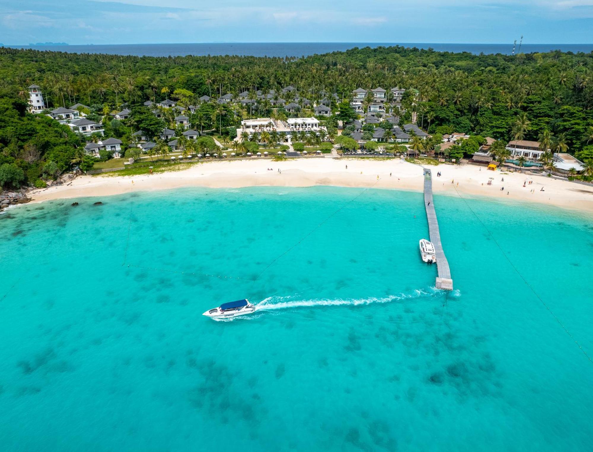 The Racha Hotel Koh Racha Yai Exterior photo